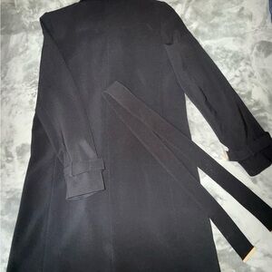 H&M Black and Gray Fabric Detail